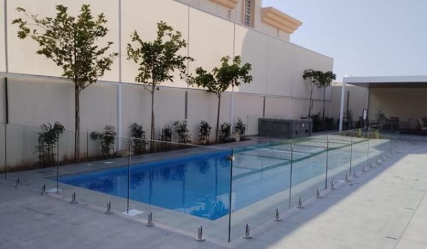 Glass Fenced Swimming Pools in Dubai