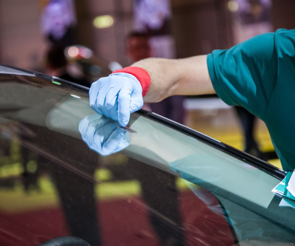 Window Crack Repair in Dubai