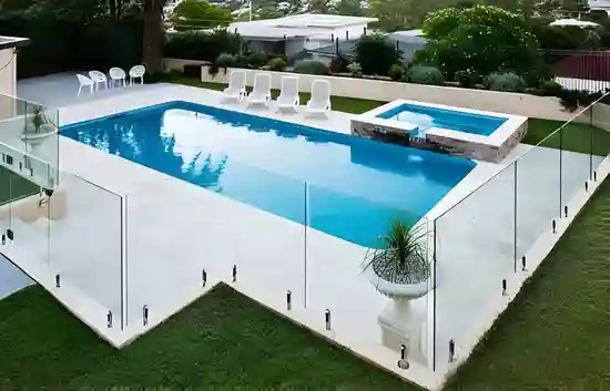 Glass Fenced Swimming Pools in Dubai