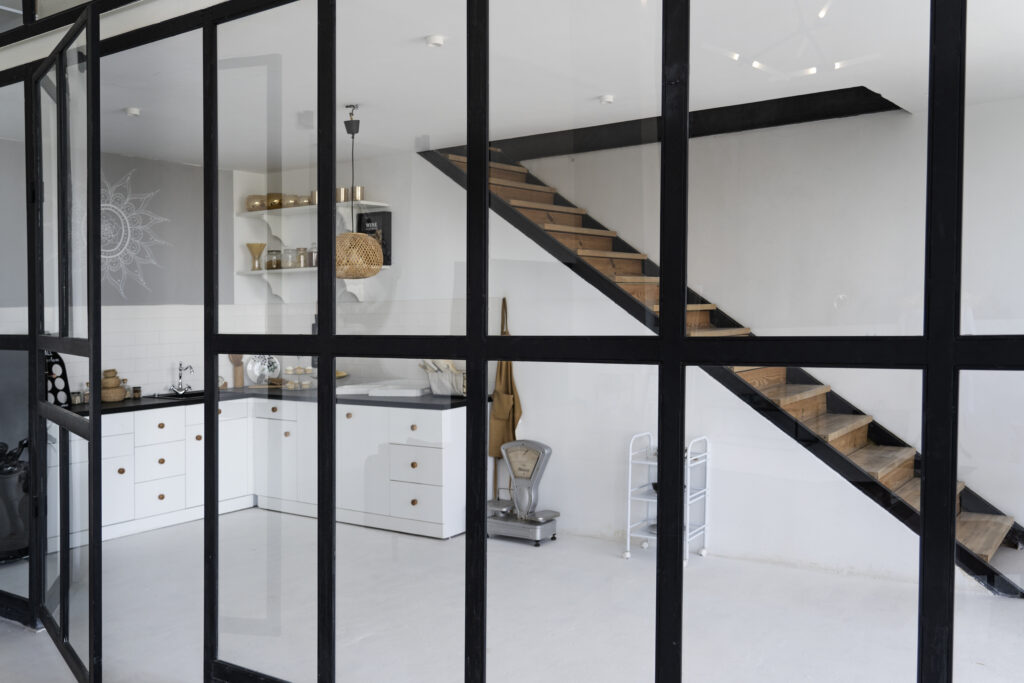 Aluminum and Glass Works dubai